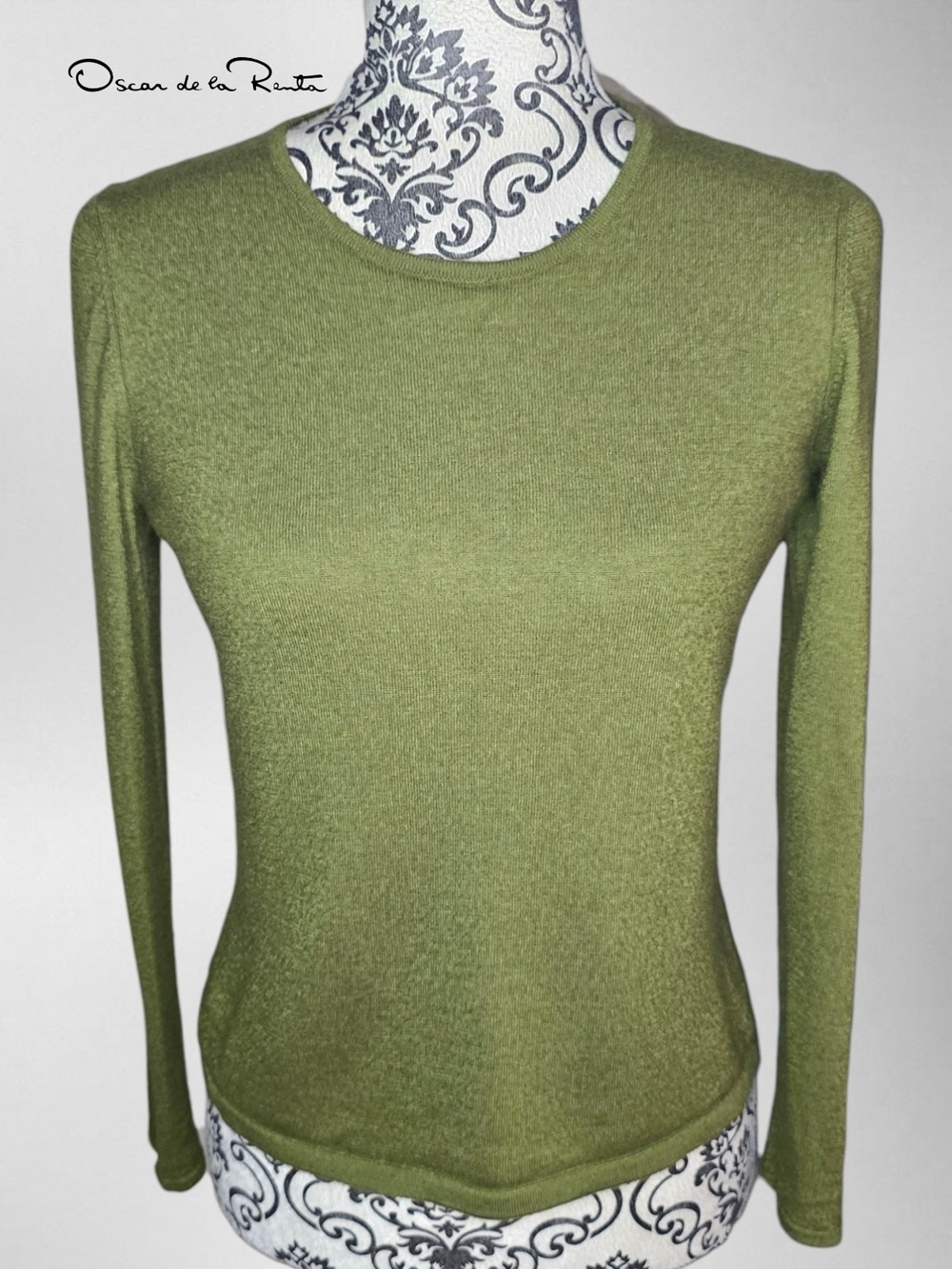 OSCAR DE LA RENTA Olive Green Cashmere & Silk Sweater- Large